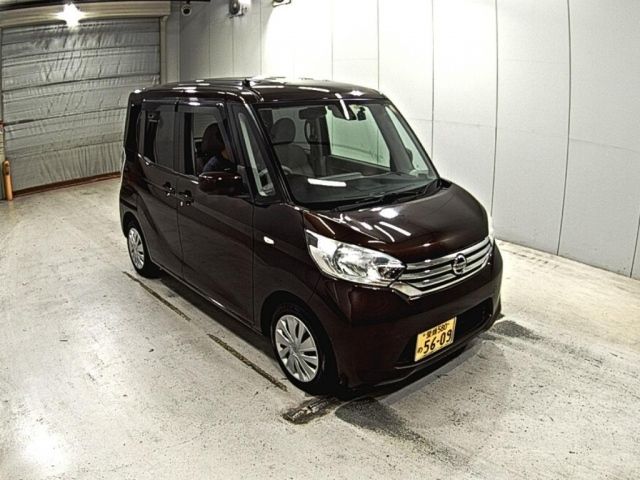 2266 Nissan Dayz roox B21A 2014 г. (LAA Okayama)